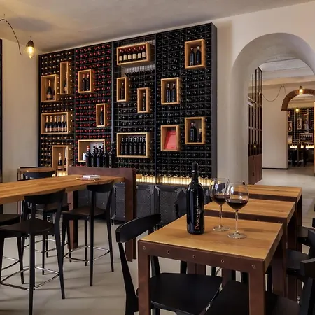 Le Filigare Wine & Country Relais Lantgård San Donato in Poggio