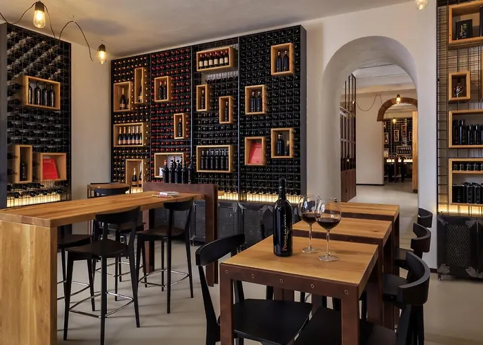 Le Filigare Wine & Country Relais Lantgård San Donato in Poggio